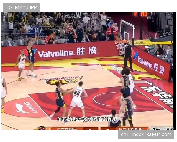 广东奎因场均19.8分 外援火力需本土球员支持